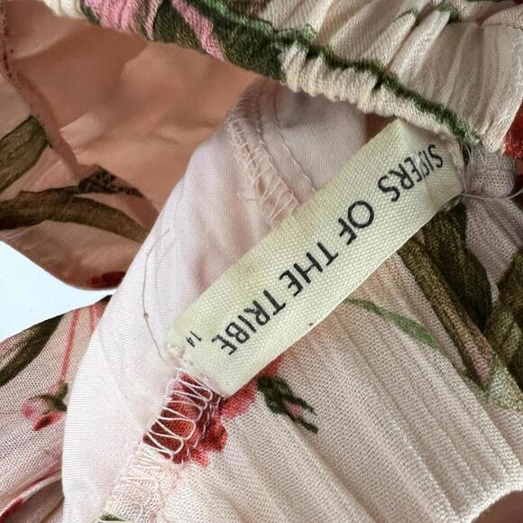 Sisters of the Tribe Women's Size 14 Red Pink Floral Jumpsuit Romantic Flowy - Picture 6 of 14